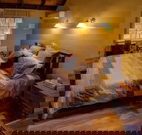 Trawool Cottages  Farmstay - Australian Destinations