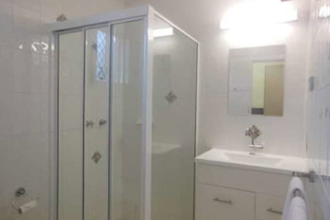 Country Road Motel - Australian Destinations 6