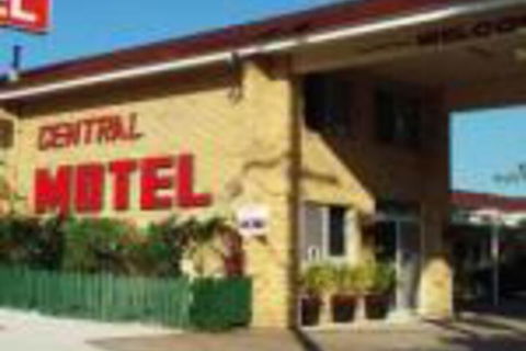 Nambour Central Motel - Australian Destinations 0
