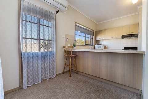 All Rivers Motor Inn - Australian Destinations 4