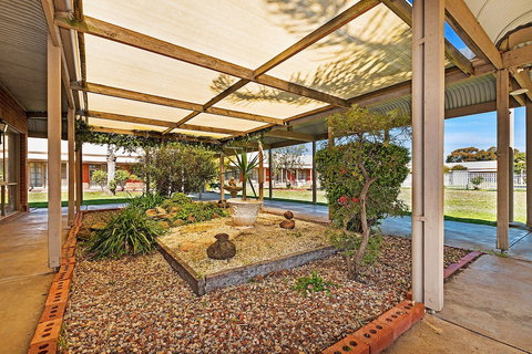 All Rivers Motor Inn - Australian Destinations 0