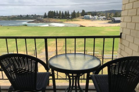 Kiama Cove Boutique Motel - Australian Destinations 0