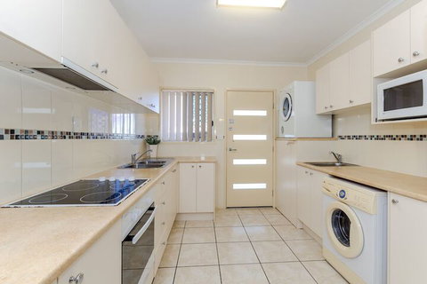 Como Apartments Gladstone - Australian Destinations 4