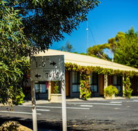 Country Roads Motor Inn Naracoorte - Australian Destinations