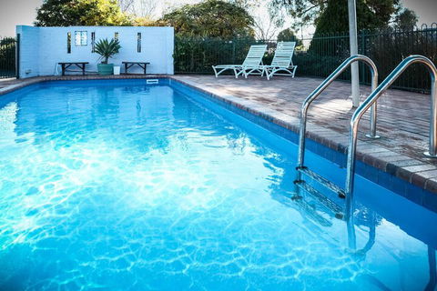 Almond Inn Motel - Australian Destinations 6