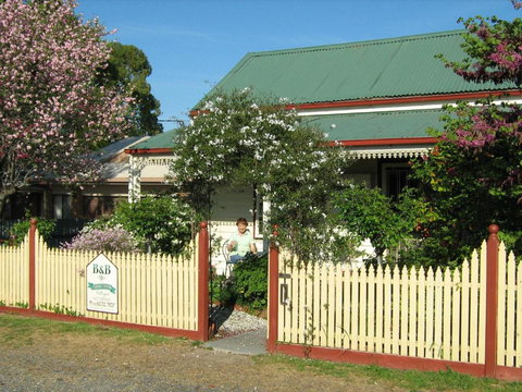 Cuddledoon Cottages Rutherglen - Australian Destinations 5
