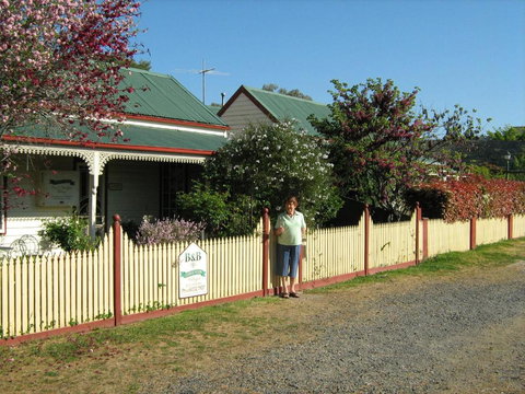 Cuddledoon Cottages Rutherglen - Australian Destinations 2