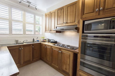 Sweet Caroline - Australian Destinations 4