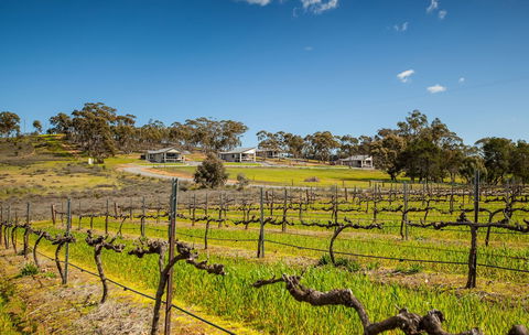 Neagles Retreat Villas - Australian Destinations 2