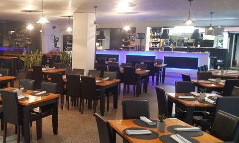 NINE 50 Restaurant & Bar - Australian Destinations 7