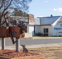 Pretty Pine Hotel