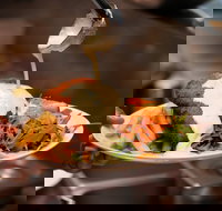 Dicky Beach Surf Club - Australian Destinations