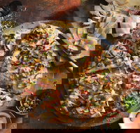 Domino's - Caloundra - Australian Destinations