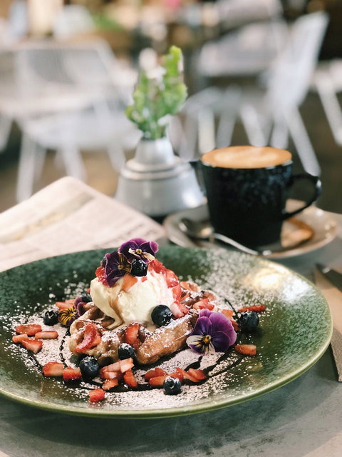 RFR The DEN - Australian Destinations 0