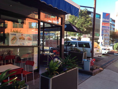 P & L Cafe - Australian Destinations 0