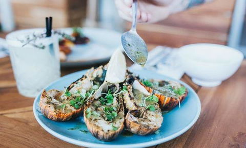 I Absolute Thai Restaurant - Australian Destinations 6