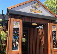 Taphouse Mulberry Estate - Australian Destinations