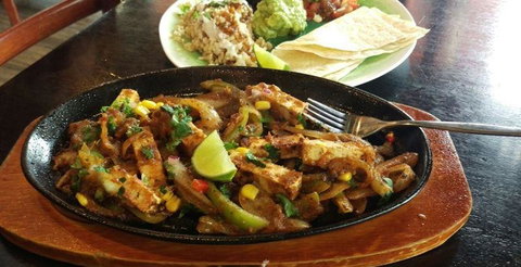 The Raw Prawn - Australian Destinations 7