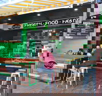 Moffats Beachside Takeaway - Australian Destinations