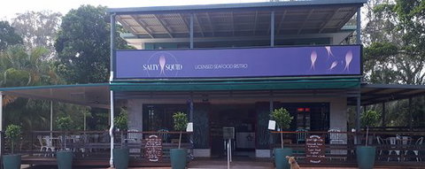 Salty Squid Licensed Seafood Bistro - Australian Destinations 0