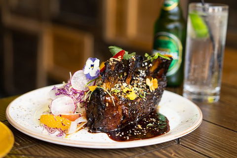 QT Kitchen - Australian Destinations 0