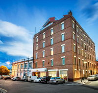 Quest Waterfront Serviced Apartments - Australian Destinations