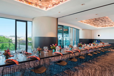 W Brisbane - Australian Destinations 2