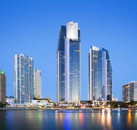 Mantra Circle on Cavill - Australian Destinations