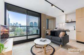 Saint Domain Serviced Apartments - Australian Destinations 11