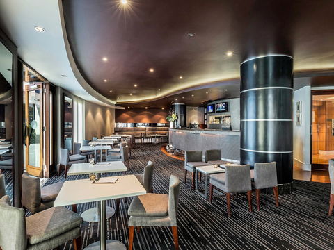 Quay West Suites Melbourne - Australian Destinations 3