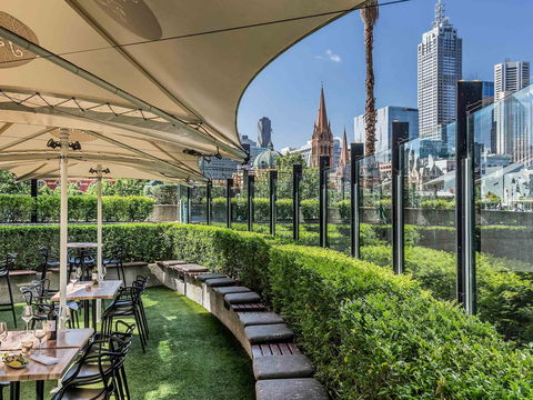 Quay West Suites Melbourne - Australian Destinations 5