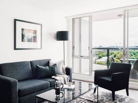 Quay West Suites Melbourne - Australian Destinations 6