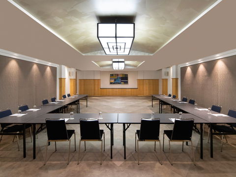 Swissotel Sydney - Australian Destinations 12