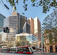 Meriton Suites Campbell Street - Australian Destinations