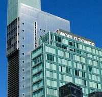 Meriton Suites World Tower - Australian Destinations