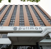 Pullman Melbourne on the Park - Australian Destinations
