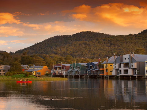 Novotel Lake Crackenback Resort & Spa - Australian Destinations 0