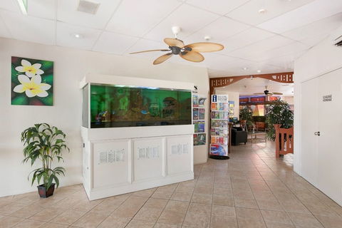 Cairns City Sheridan - Australian Destinations 1
