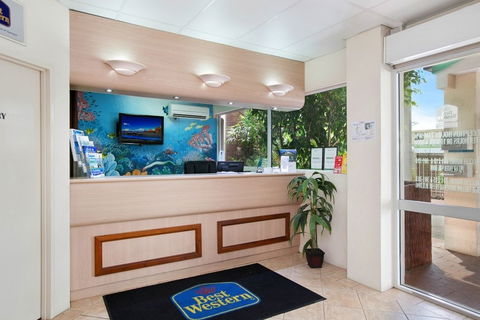 Cairns City Sheridan - Australian Destinations 2