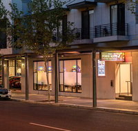 Mawson Lakes Hotel - Australian Destinations