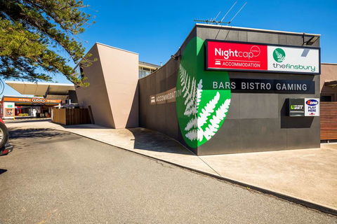 Nightcap At Finsbury Hotel - Australian Destinations 0