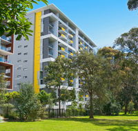 Astra Apartments MacQuarie Park - Australian Destinations