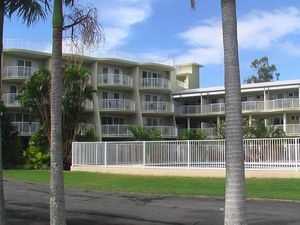 Cabarita Lake Apartments - Australian Destinations 0