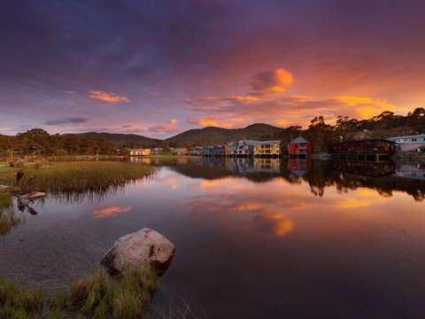 Novotel Lake Crackenback Resort & Spa - Australian Destinations 2