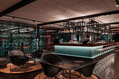 QT Perth - Australian Destinations 16