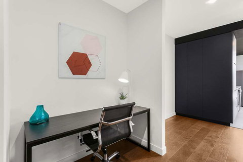 Clayton Serviced Apartments - Australian Destinations 17