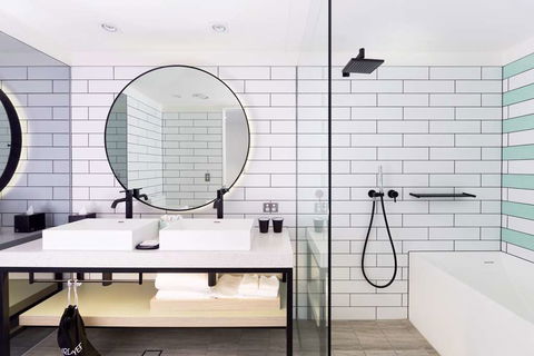 QT Bondi - Australian Destinations 8