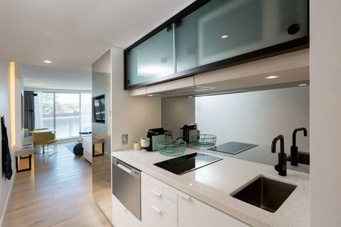 QT Bondi - Australian Destinations 16