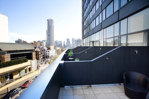 Larmont Sydney by Lancemore - Australian Destinations 11