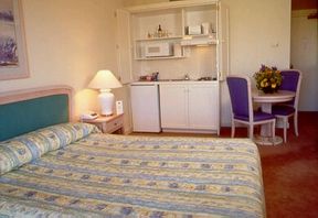 The Crescent On Bayswater - Australian Destinations 0